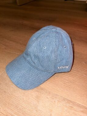 Levi's Light Blue Denim Baseball Cap with Subtle Logo